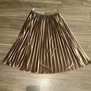 Abercrombie and fitch velvet pleated midi skirt size XXS